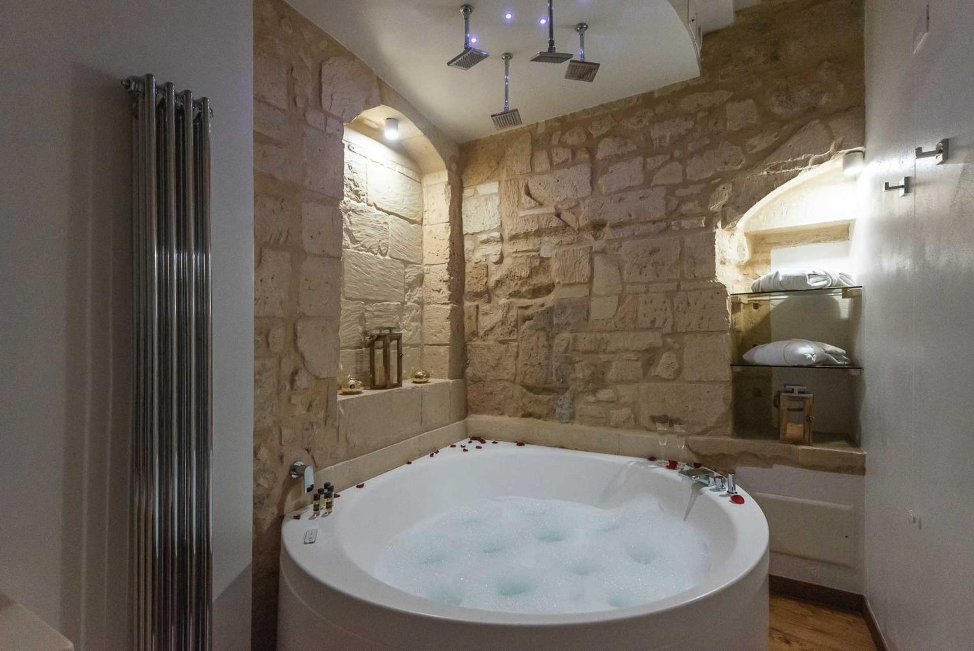 Le Nicchie Luxury Rooms Lecce Pokoj fotografie