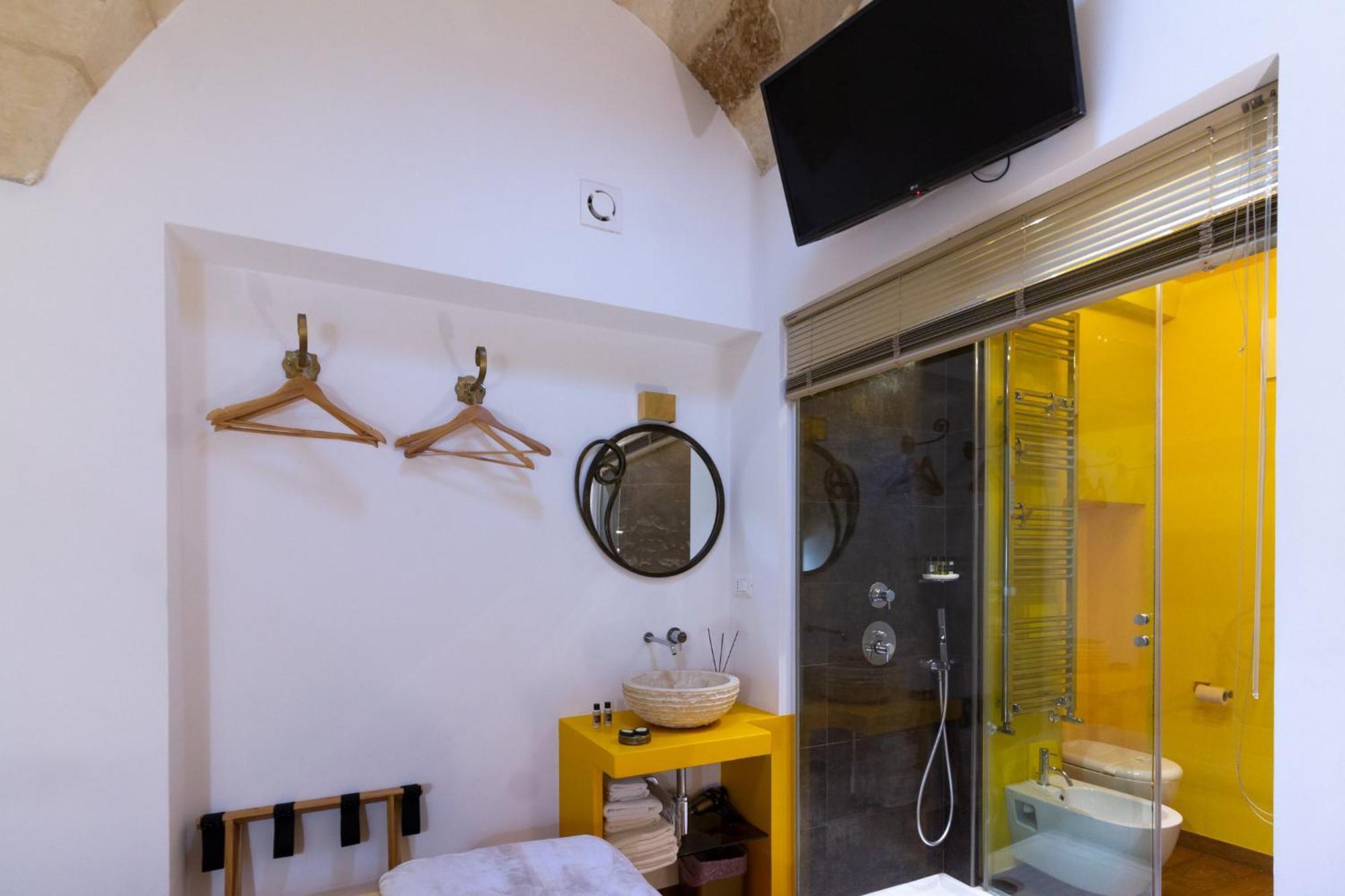 Le Nicchie Luxury Rooms Lecce Pokoj fotografie